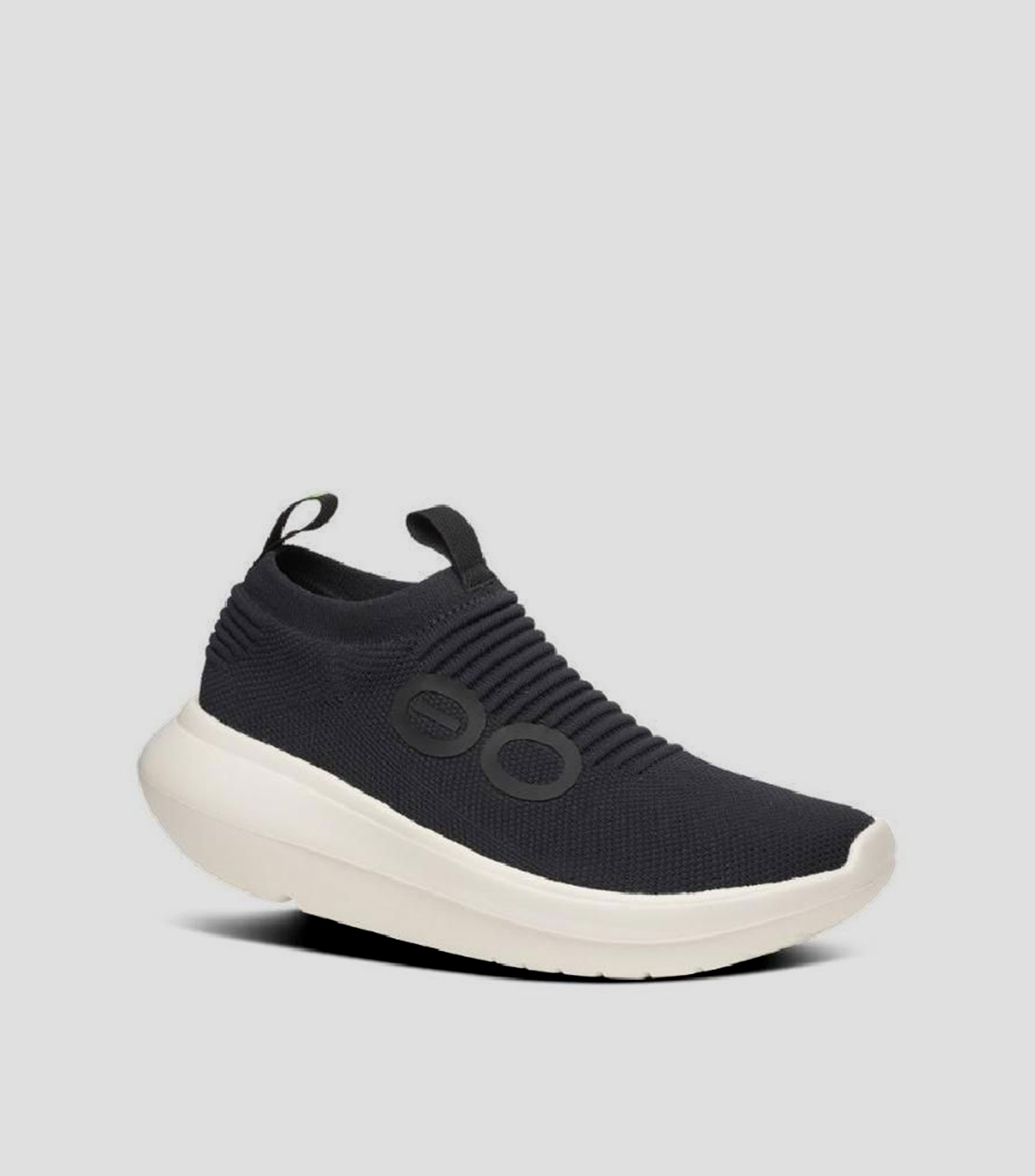 Tenis para correr 5088 Oomy Zen ChalkBlack Hombre